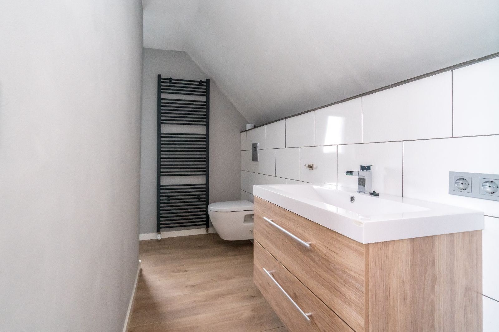 Renesse, Horizon 85 - Image 18