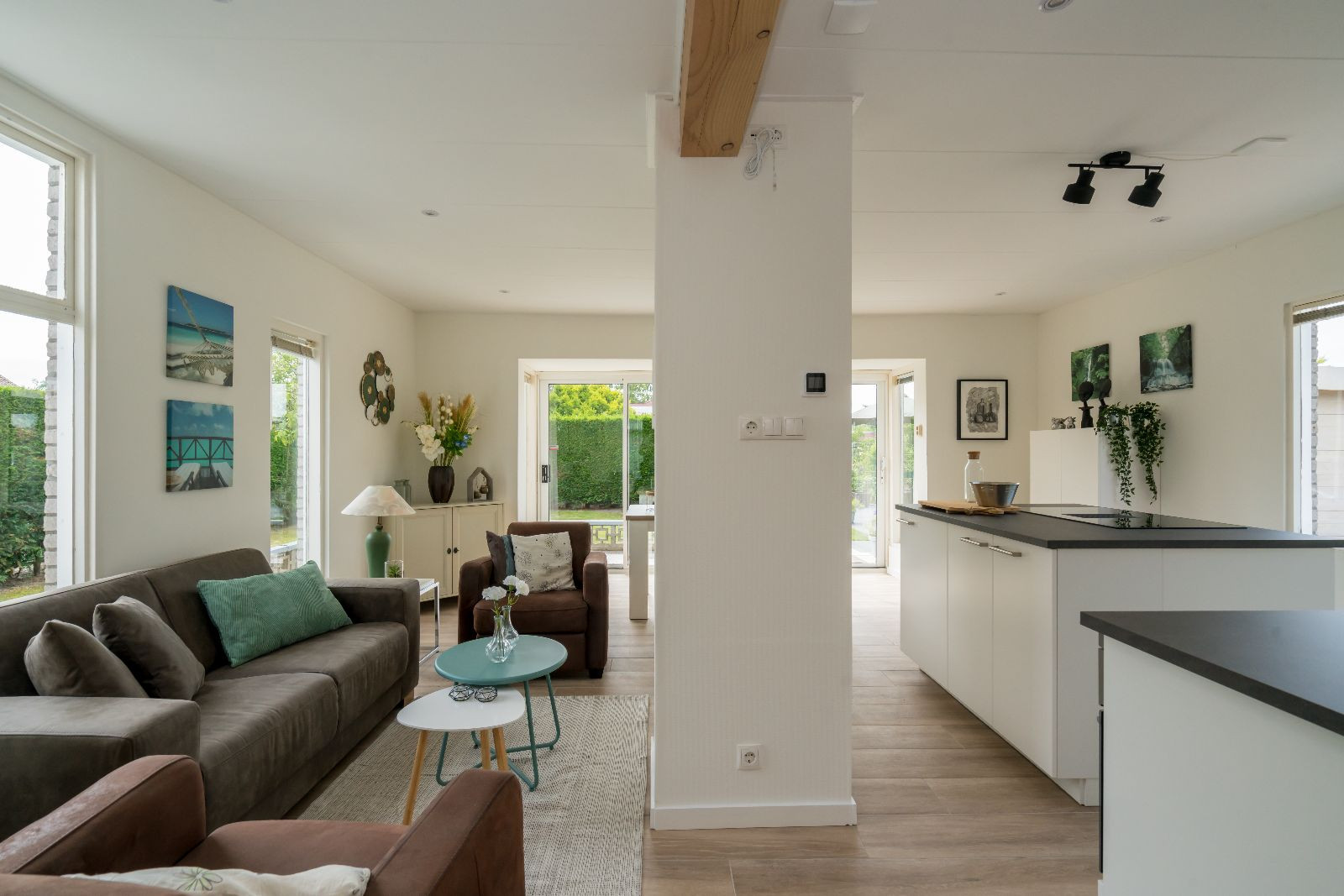 Renesse, Horizon 33 - Image 2