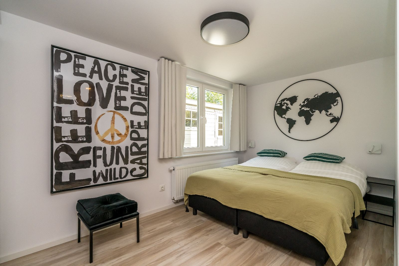 Renesse, Horizon 8 - Image 15