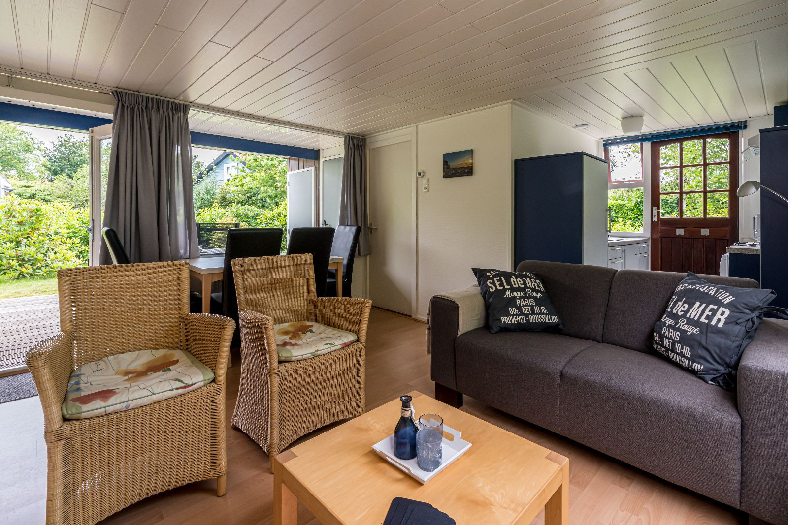 Renesse, 't Ongerepte 23 - De Mid-Century Bungalow - Image 3