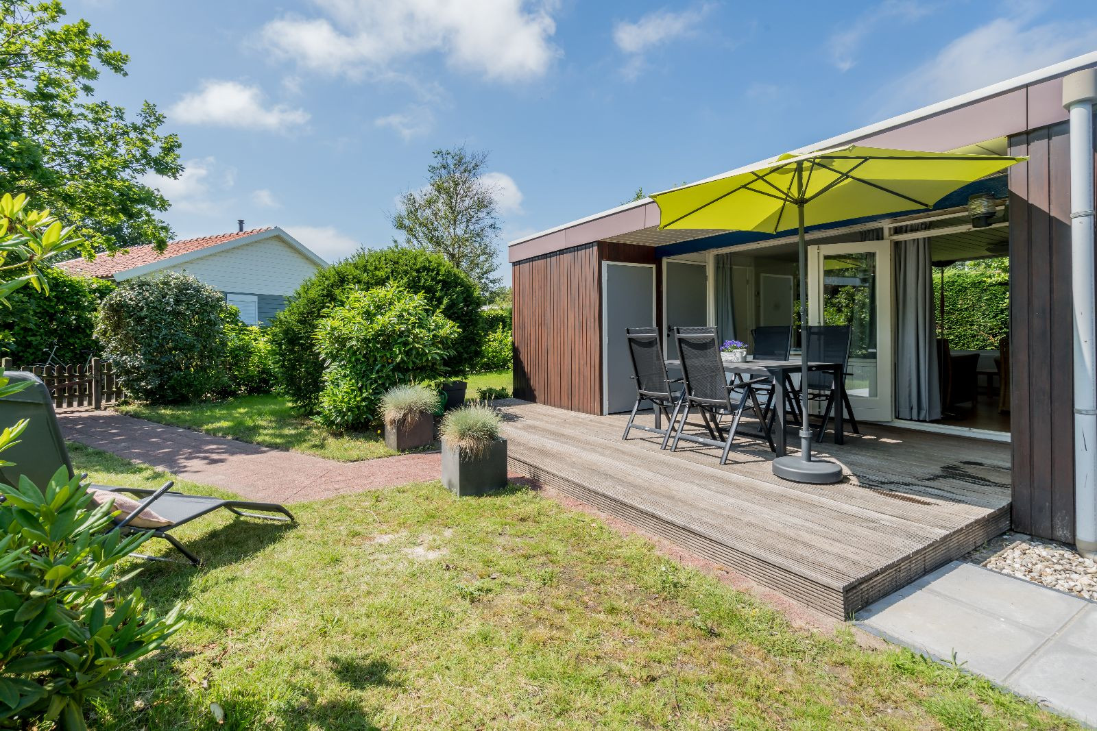 Renesse, 't Ongerepte 23 - De Mid-Century Bungalow - Image 2