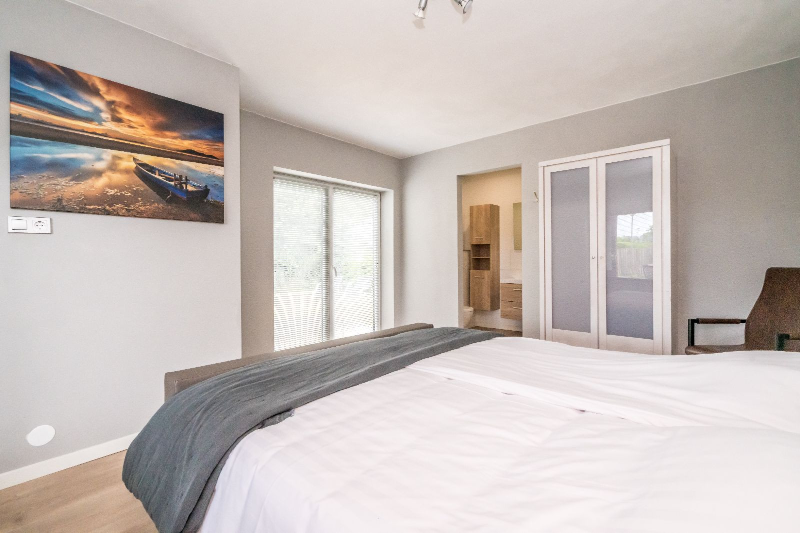 Renesse, Horizon 85 - Image 11