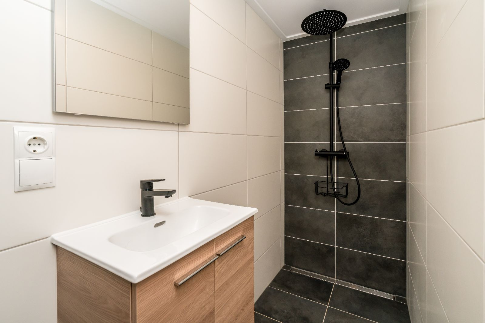 Renesse, Horizon 8 - Image 14