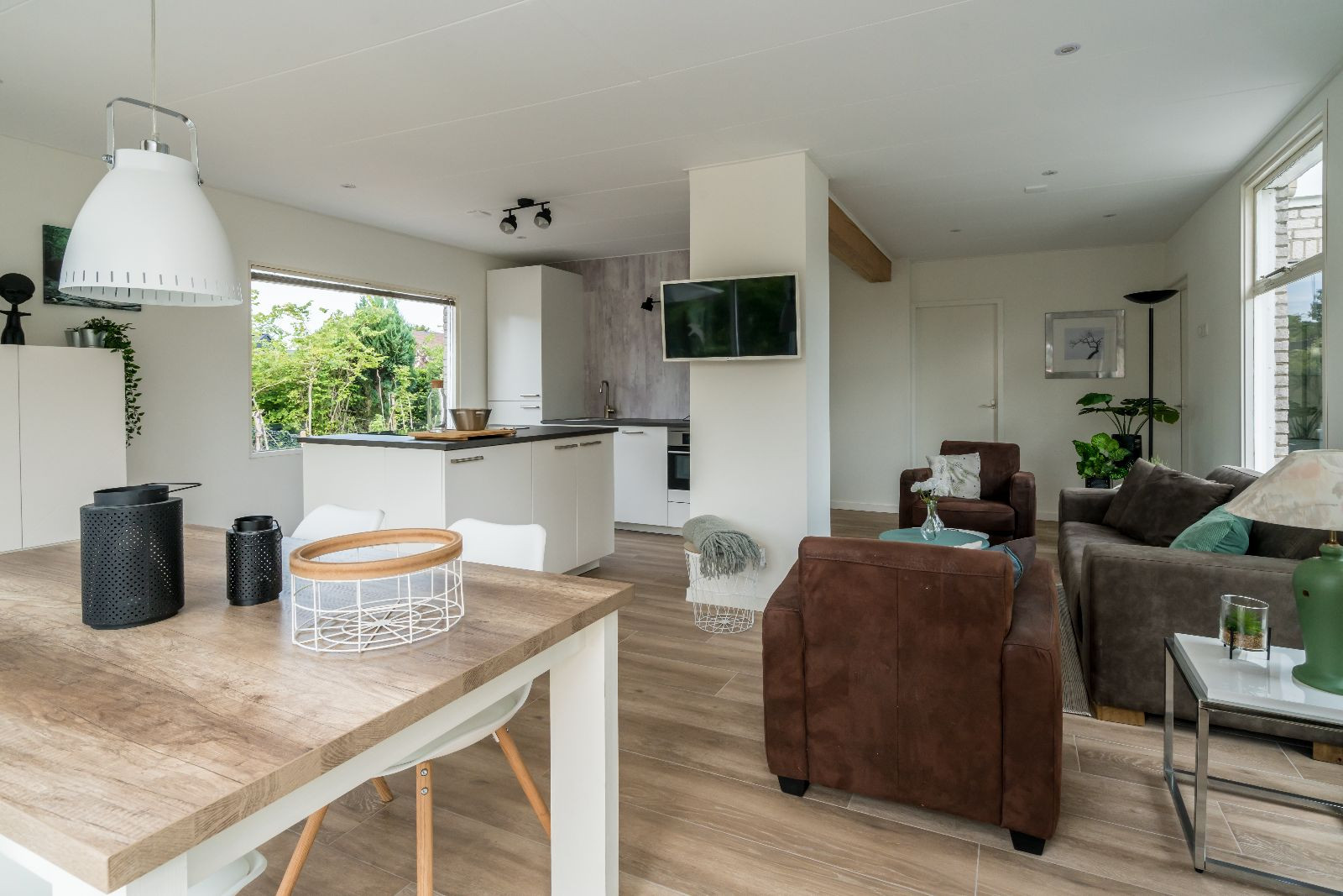 Renesse, Horizon 33 - Image 7