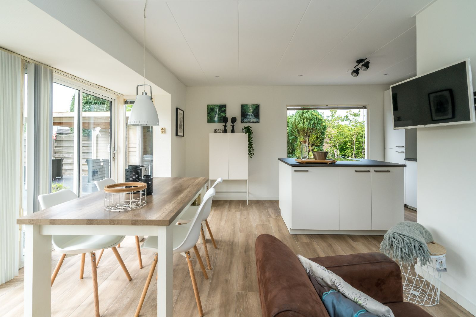 Renesse, Horizon 33 - Image 9