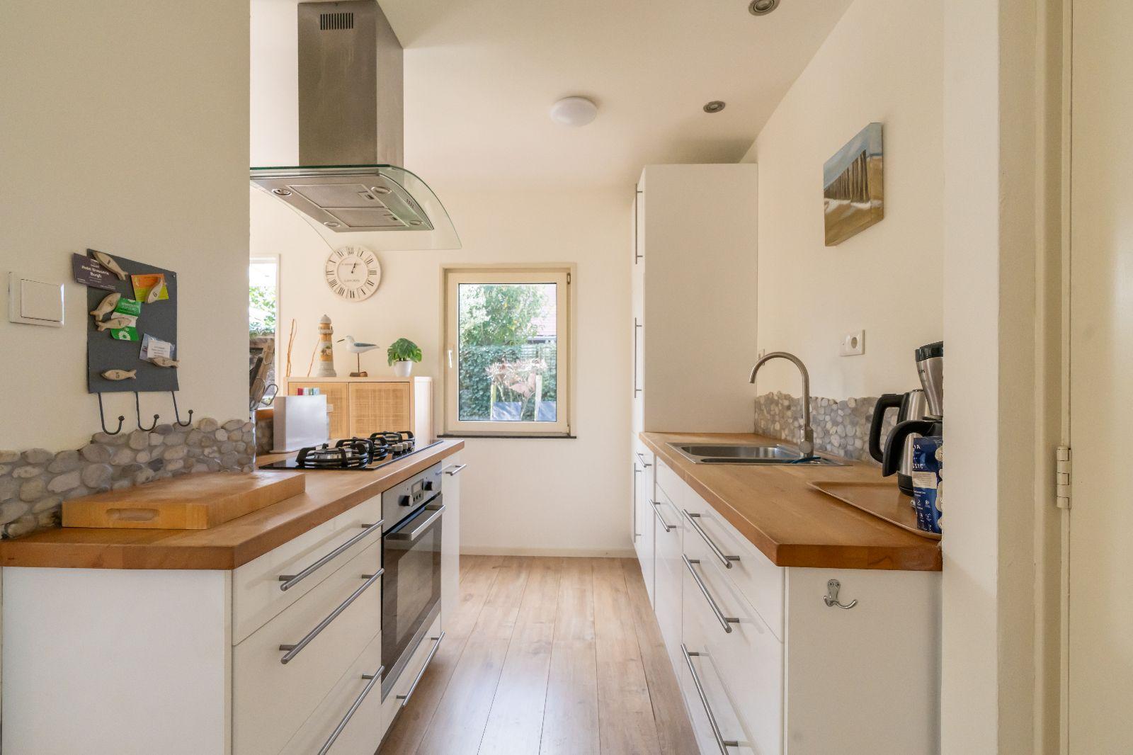 Renesse, Horizon 111 - Image 10